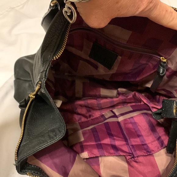 Kooba Genuine Black Leather Bag with Side Zippers to optionally increase size - Picture 5 of 5